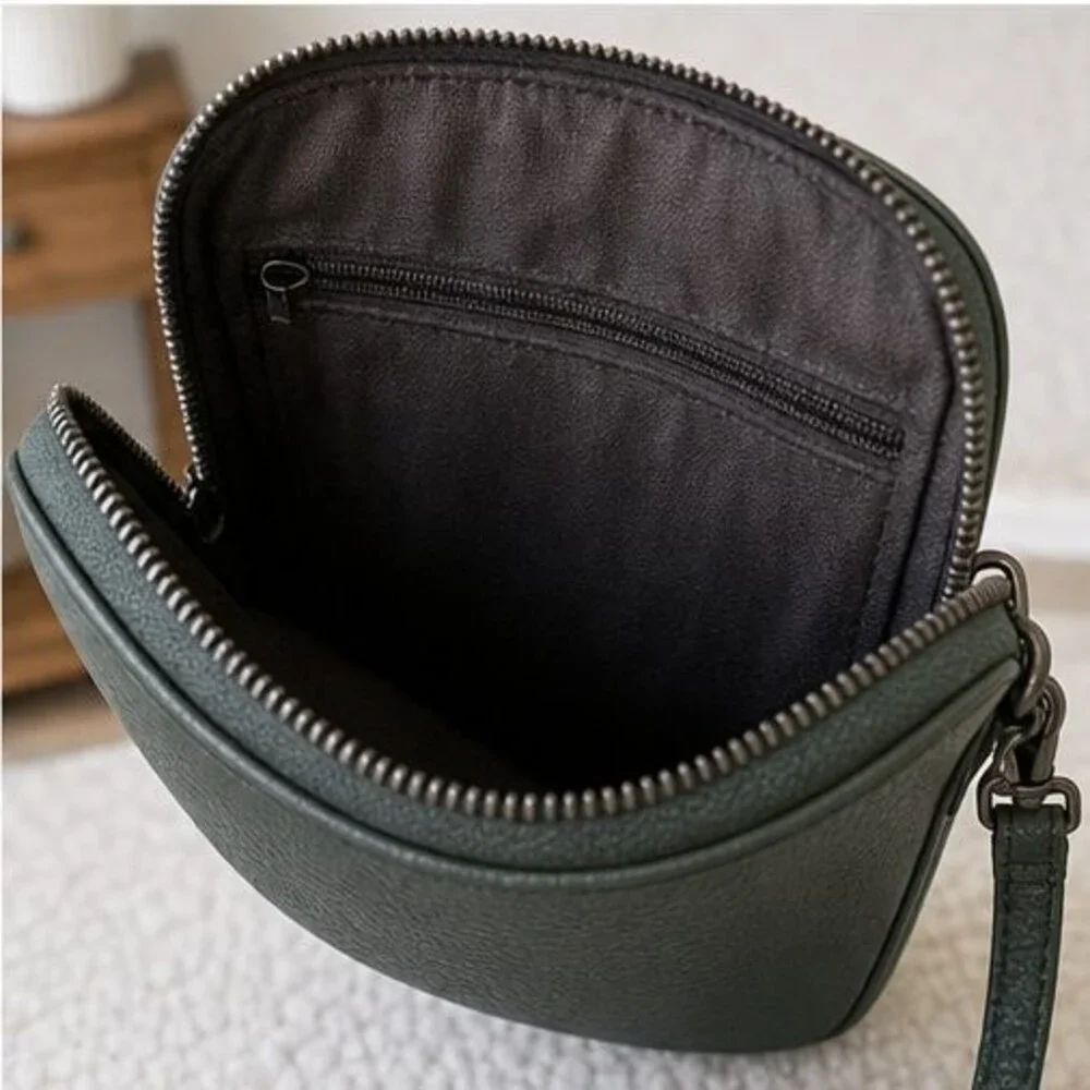 Sand Pebbled Crossbody Bag